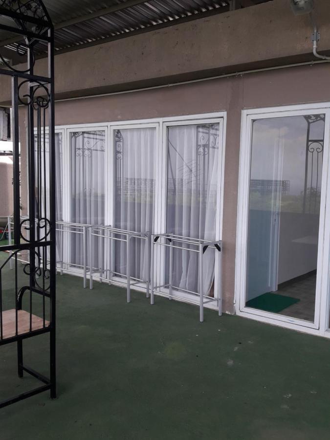 ג'ימבאראן Brielle Guest House מראה חיצוני תמונה